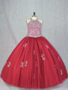 Stunning Tulle Halter Top Sleeveless Lace Up Beading and Appliques Sweet 16 Dresses in Red