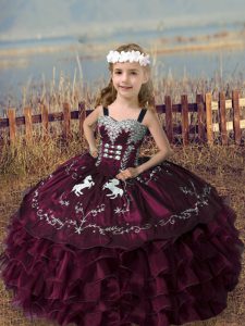  Burgundy Organza Lace Up Little Girls Pageant Dress Wholesale Sleeveless Floor Length Embroidery and Ruffled Layers
