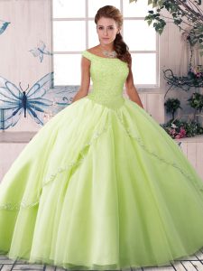  Yellow Green Tulle Lace Up Off The Shoulder Sleeveless Quinceanera Gowns Brush Train Beading