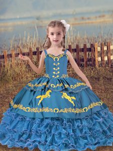  Blue Organza Lace Up Little Girls Pageant Gowns Sleeveless Floor Length Beading and Embroidery and Ruffled Layers