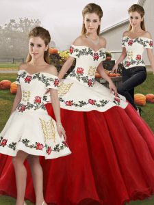 Attractive Floor Length Lace Up Quinceanera Gown White And Red for Military Ball and Sweet 16 and Quinceanera with Embroidery