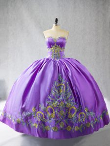  Sweetheart Sleeveless Lace Up Quinceanera Dresses Lavender Satin