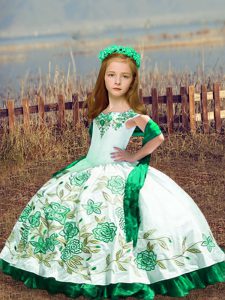  White Little Girls Pageant Dress Wedding Party with Embroidery Off The Shoulder Sleeveless Lace Up