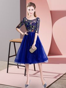  Blue Lace Up Damas Dress Embroidery Half Sleeves Knee Length