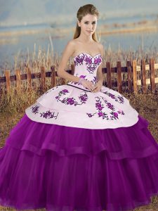  Sleeveless Tulle Floor Length Lace Up Quinceanera Gowns in White And Purple with Embroidery and Bowknot