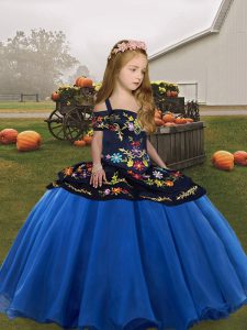  Blue Lace Up Girls Pageant Dresses Embroidery Sleeveless Floor Length
