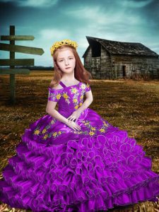  Purple Lace Up Off The Shoulder Embroidery and Ruffled Layers Girls Pageant Dresses Organza Short Sleeves