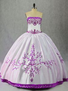 Best Selling Floor Length Ball Gowns Sleeveless White And Purple Quinceanera Dress Lace Up