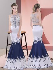  Sleeveless Satin Floor Length Zipper Prom Evening Gown in Blue And White with Embroidery