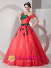 San Juan Bautista Tuxtepec Mexico Wholesale Pretty Off the Shoulder Ruching Quinceanera Dress With Hand Made Flowers Style MLXNHY01FOR 