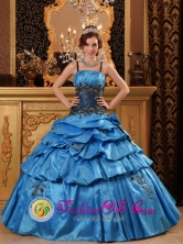 San Martin Texmelucan Mexico Wholesale Ball Gown  Blue Pick-ups Quinceanera Dress With Straps Taffeta Appliques Style QDZY039FOR  