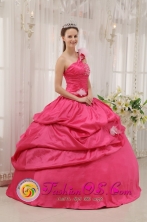 2013 Modern Hot Pink Stylish Quinceanera Dress With One Shoulder Neckline Beading and Pick-ups Decorate In Salto del Guaira Paraguay  Style QDZY475FOR  
