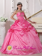 Beading and Flowers Decorate 2013 Modest Hot Pink Quinceanera Dress With Sweetheart Neckline 