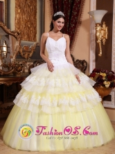 Customize Colorful Gorgeous Elegant Quinceanera Dress With Spaghetti Straps Appliques and Ruffles Layered La Victoria Paraguay Style QDZY488FOR 