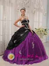 Modest white Appliques Decorate Black and Purple Quinceanera Dress for Graduation In Puerto Pinasco Paraguay Style QDZY444FOR    