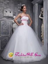 Customize Beading And Appliques Decorate Tulle White Romantic Quinceanera Dress  in   El Salto Nicaragua  Style ZYLJ03FOR