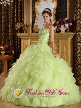 Bulnes Chile Customer Made Yellow Green Organza Ruffle Layers Quinceanera Dress With Strapless Style QDZY266FOR