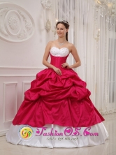 El Zulia Colombia Winter Hot Pink and White Sweetheart Sweet 16 Dress With Pick-ups and Taffeta Beading Style QDZY380FOR 