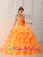 Los Andes Colombia Orange Red Beading and Ruch Elegant Wholesale Quinceanera Dress For Formal 2013 Evening Sweetheart Organza Ball Gown Style QDZY340FOR 