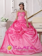 Tole Panama Beading and Flowers Decorate 2013 Modest Hot Pink Quinceanera Dress With Sweetheart Neckline Style QDZY743FOR