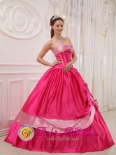 Sullana Peru Sweet 16 A-line Coral Red Bows Dress Sweetheart Satin Appliques with glistening Beading Style QDZY424FOR