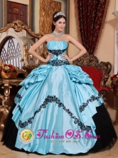 Spring Simple Baby Blue and Black Gorgeous Quinceanera Dress With Appliques Custom Made IN  Artigas Uruguay Style QDZY510FOR