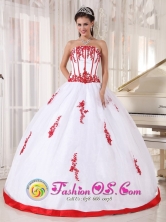 Palenque Mexico Wholesale Customized White and red Satin and Organza Quinceanera Dress With Strapless Appliques Decorate Style PDZY569FOR 