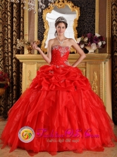 2013 Appliques with Beading Cheap Quinceanera Dress Red Sweetheart Organza Ball Gown In Nicoya Costa Rica Style QDZY342FOR   