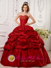 Red Quinceanera Dress With Sweetheart Taffeta Appliques beading Decorate Pick ups For Military Ball Concepcion Costa Rica Style QDLJ0081FOR