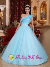 Summer Stylish Light Blue Princess Quinceanera Dress For Sweet 16 With One Shoulder Neckline Villa Bisono Dominican Style QDZY588FOR  
