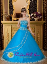 Ferrenafe Peru Teal Strapless Sash Tulle Embroidery Decorate A-line wholesale Quinceanera Dress  Style QDZY150FOR 