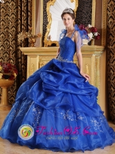 2013 The Super Hot Wholesale Customer Made Spaghetti Straps Blue Quinceanera Dress In Barquisimeto Venezuela Style QDZY287FOR 