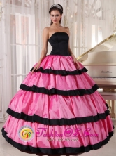 La Union Peru Rose Pink and Black Quinceanera Dress For 2013 Strapless Taffeta Layers wholesale Ball Gown Style PDZY627FOR
