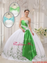 2016 Modern Ball Gown Sweetheart Embroidery Quinceanera Dresses QDZY408AFOR